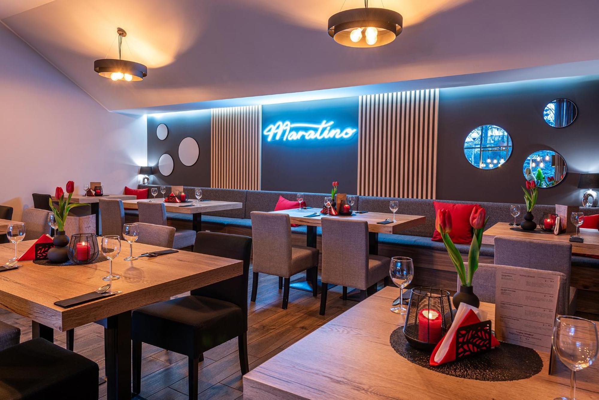 Hotel Maraton Szamotuły 외부 사진